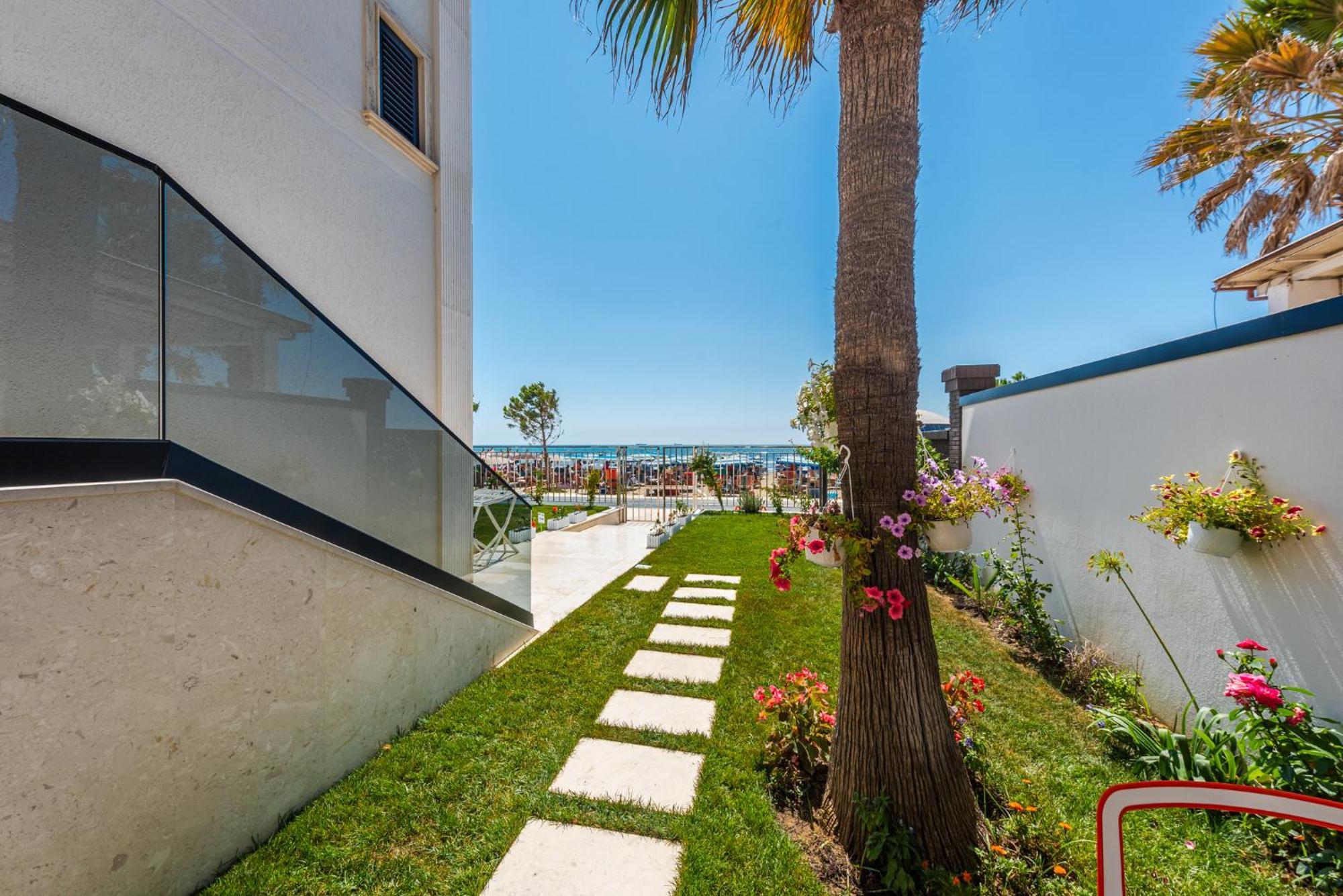 Sea View Apartments Eldo Durrës Rum bild